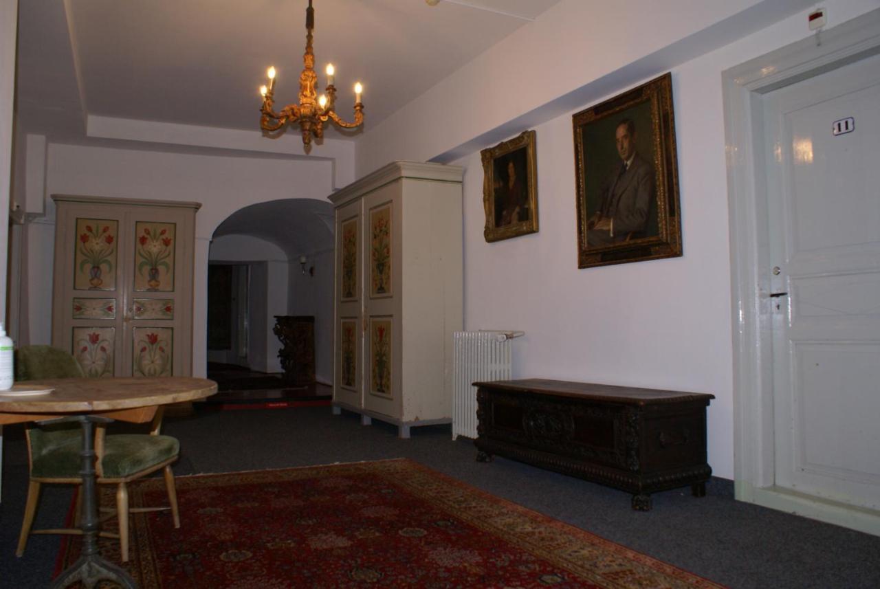 Historisches Hotel Piz Ela Bergün Buitenkant foto