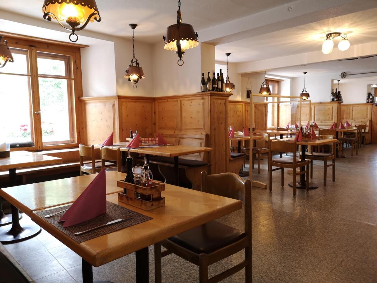 Historisches Hotel Piz Ela Bergün Buitenkant foto
